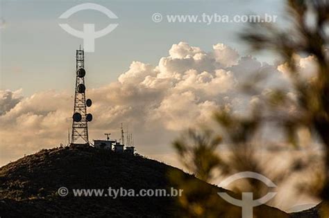 Tyba Online Assunto Morro Da Antena Onde H Uma Antena De