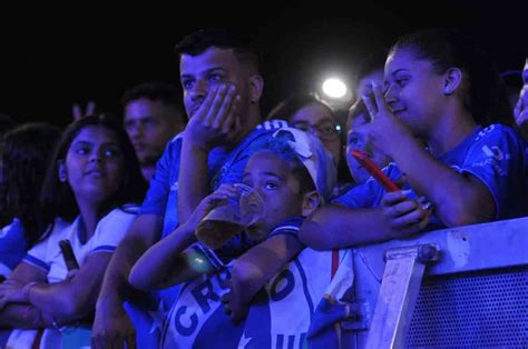 Caravana do Cruzeiro em Conselheiro Lafaiete presença de Ronaldo