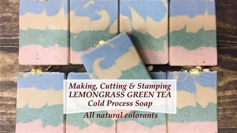 Making Lemongrass Green Tea Using Natural Clay Colors And Indigo Powder