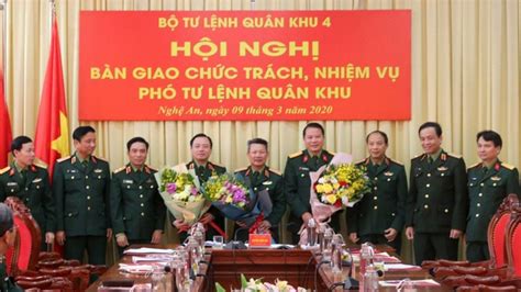 Tư lệnh Quân khu 4 Thủ tướng Chính phủ điều động bổ nhiệm nhân sự