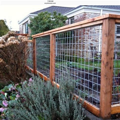 Hog Wire Fence Examples for Garden Design