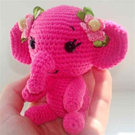 Molly doll crochet pattern - Amigurumi Today