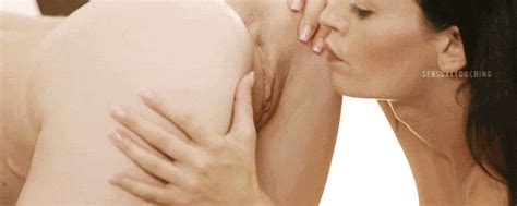 Rug Munching Porn Pic