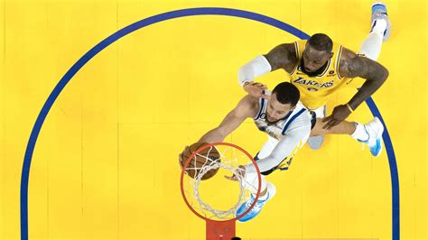 Golden State Warriors Keep Season Alive With Game 5 Win Over Los Angeles Lakers Cnn