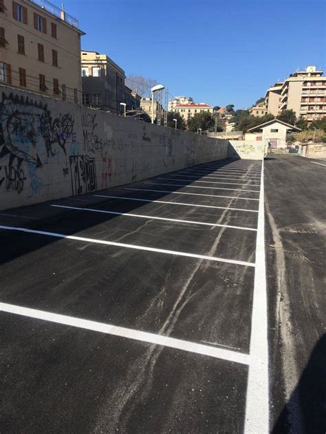 Via Opisso Pegli Oltre Posti Gratuiti Come Parcheggio Di