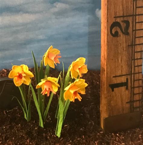 Daffodils Miniature 1:12 Scale - Etsy