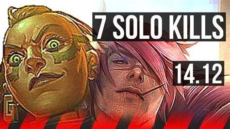 Illaoi Vs Sett Top 9 0 2 7 Solo Kills Legendary Eune Diamond