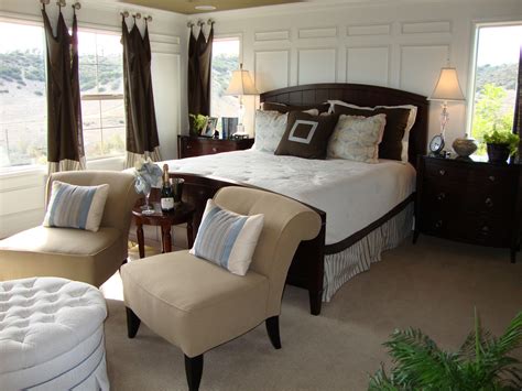 Master bedroom furniture ideas - Hawk Haven