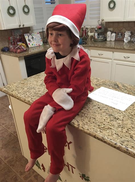 Elf on the Shelf Costume - Mommysavers