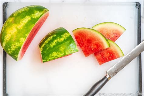 How To Cut A Watermelon 3 Best And Easiest Ways