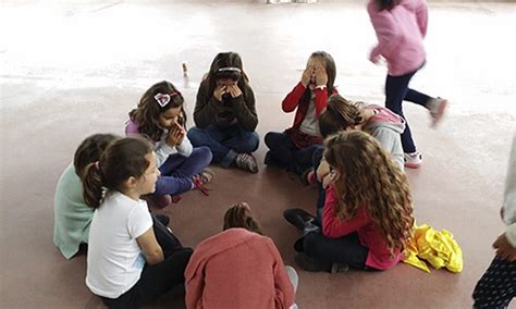 Niños Sentados En Circulo En El Aula Blog De Aula De 6a MatemÃ Ticas