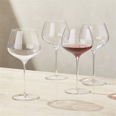 Wine Glass 101 The Ultimate Guide To Matching Glasses With Wine