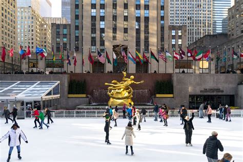 Guide to Skating at the Rockefeller Center Ice Rink