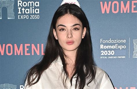 Deva Cassel la fille de Monica Bellucci fait forte impression à Rome