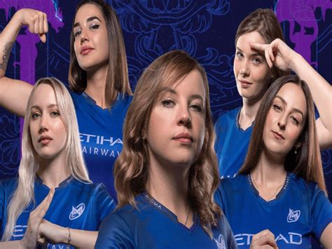 Nigma Galaxy Female Sabet Trofi Esl Impact Valencia Usai Gebuk Furia