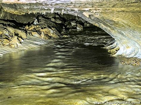 Cours d eau souterrain définition et explications AquaPortail