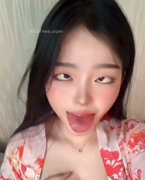 아헤가오 Ahegao 혀핑크색 미쳤다 Youtube