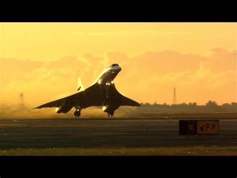 Emotional footage shows final commercial Concorde takeoff