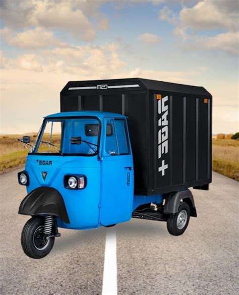 Electric Tempo Rental Plans Pune, India | 3 Wheeler Tempo on rent Mumbai | KurierEV