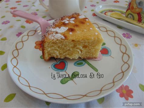 Torta Con Farina Di Mandorle Senza Bilancia La Tavola Golosa Di Gi