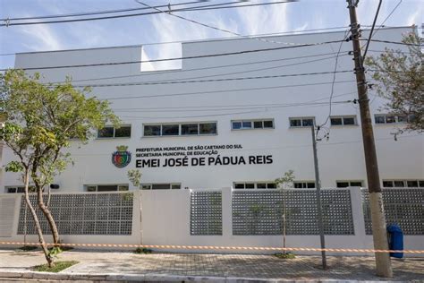 Emo O Marca Inaugura O De Escola De Educa O Infantil No Bairro