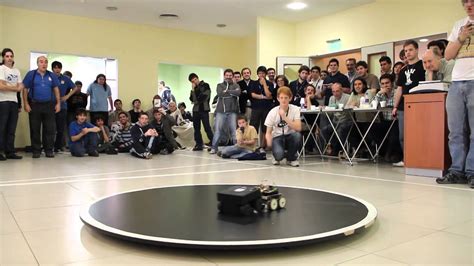 Competencia De Sumo Robot Youtube