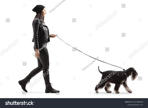 35517 Woman Leash Images Stock Photos 3d Objects And Vectors