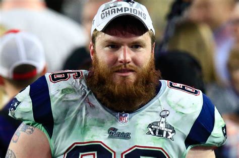 Patriots Place Offensive Lineman Ryan Wendell On Injured Reserve