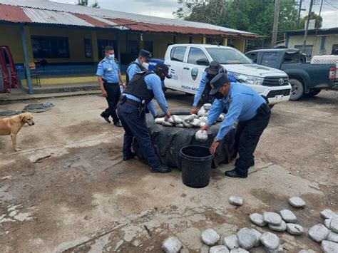 Decomisan En Col N Paquetes De Supuesta Marihuana Camuflados En El