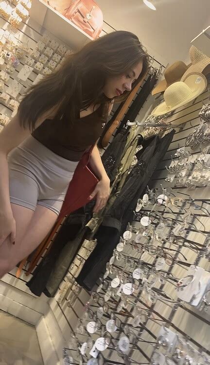 Gorgeous Latina In Hot Shorts OC Short Shorts Volleyball Forum