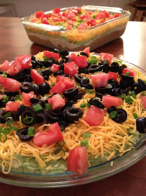 Seven Layer Taco Dip Layered Taco Dip Mexican Food Recipes Food