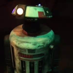 VIDEO: Disney Testing New Interactive Droid Characters in Preparation ...