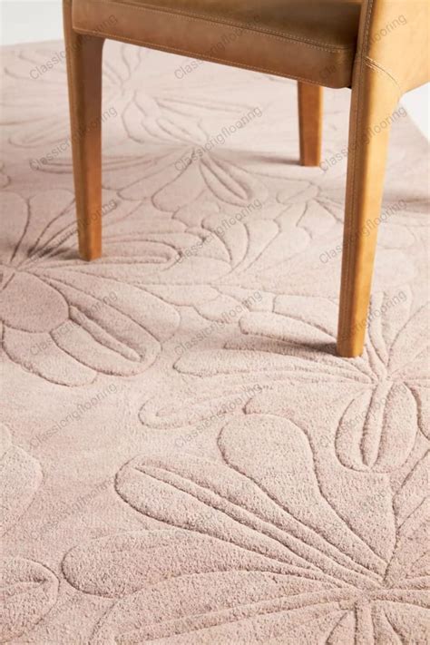 Hand Tufted Sculpted Daisy Light Beige Rug Woolen Tufted Plaid Rug Tuft