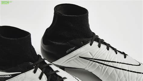 Nike Tech Craft Hypervenom Phantom II Light Bone Black Football