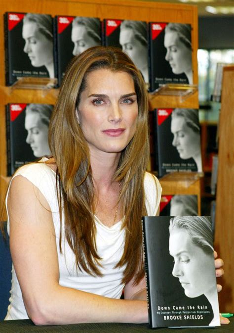 Brooke Shields Di Nuovo Testimonial Per Calvin Klein 37 Anni Dopo