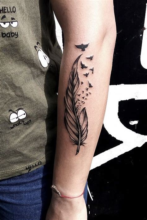 Brilliant Feather Tattoo Designs to Impress | Feather tattoo design ...