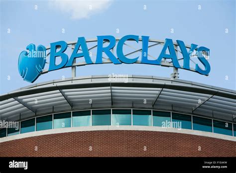 Barclays logo hi-res stock photography and images - Alamy