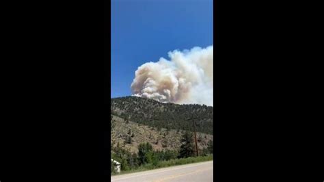 Alexander Mountain Fire Sends Up Column Of Smoke Au