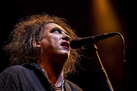 Llega Al Mundo Robert Smith M Tico L Der Y Vocalista De The Cure