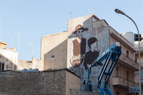 Festiwall Ragusa Cambia Volto La Rivoluzione Della Street Art Foto