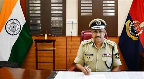 Y B Khurania Takes Over As Special Dg Of Bsf Western Command