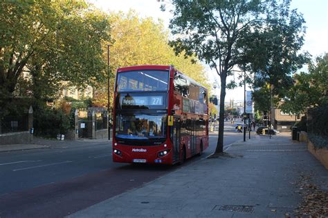 VMH2583 LF19FXH Route 271 Metroline Travel Operated Flickr