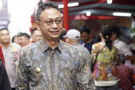 Walikota Pontianak Mengajak Masyarakat Melestarikan Batik Sebagai Identitas Bangsa Koran Saku