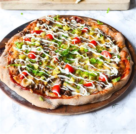 Bacon Cheeseburger Pizza With Dill Pickle Aioli