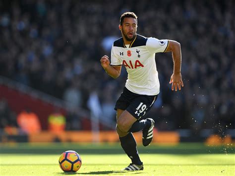 Mauricio Pochettino describes Mousa Dembele as a footballing 'genius ...