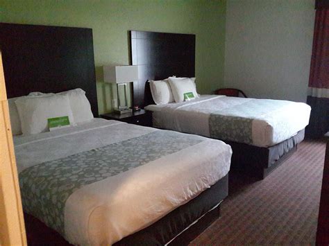 LA QUINTA INN & SUITES BY WYNDHAM TAMPA BAY AREA-TAMPA SOUTH $86
