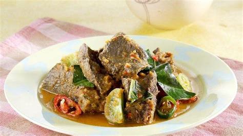 Menu Buka Puasa Hari Ini Resep Paru Sapi Masak Daun Mengkudu Olahan