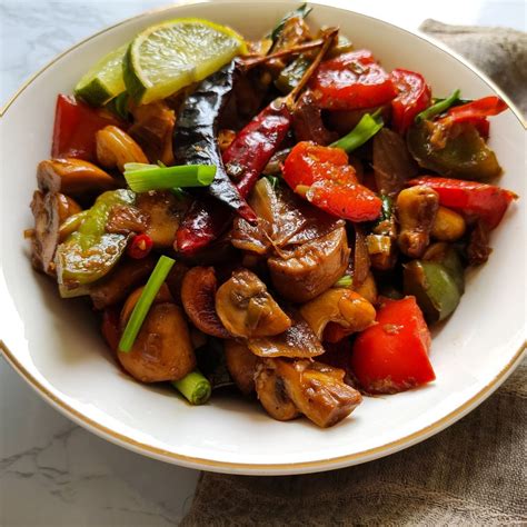 This Vegan Stir Fried Mushrooms Recipe S Delicious And Gets Ready