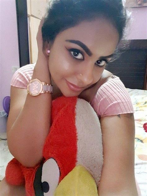 Sri Reddy Collections SreeReddy Telugu Actress Tamil Hot Actor Beautiful Sri Reddy IiQ