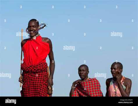 Maasai People Jumping Dancing Kenya Hi Res Stock Photography And Images